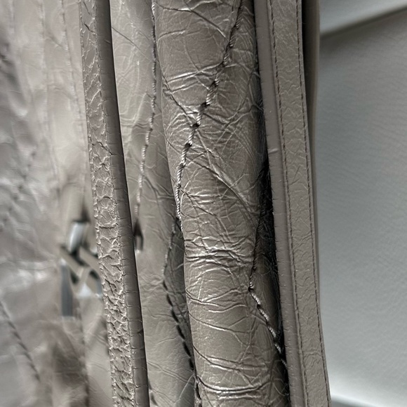 Saint Laurent Medium Niki Bag - Picture 14 of 15